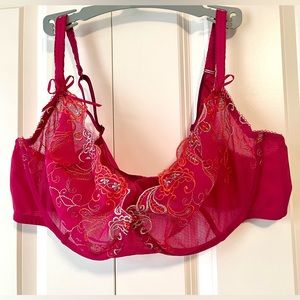 44DD Cacique Embroidered Underwire Bra